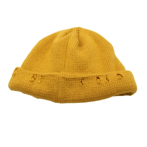 Berretto in maglia giallo vintage con dettagli strappati per la moda di strada invernale