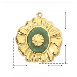Detail showing dimensions of a flower-shaped stainless steel pendant with green stone