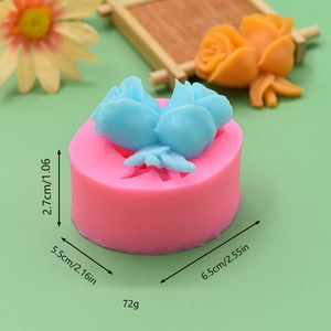 Pink silicone mold for DIY rose-shaped soap or fondant with dimensions and size specs