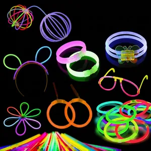 Glow stick party set with colorful bracelets, necklaces and luminous eyewear shapes
