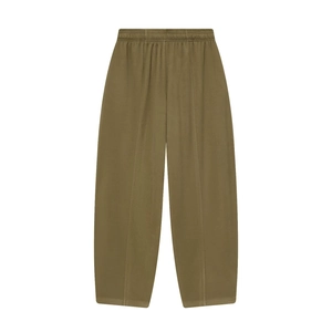 Detail of olive green casual trousers featuring elastic waist and vertical seam stitching
