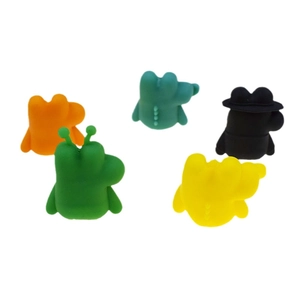 Set of 5 cartoon animal finger puppets made of soft TPR material in various colors