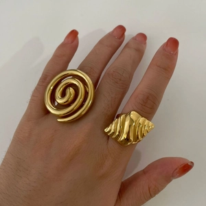 Vintage gold chunky spiral hollow ring and textured shell band for women jewelry set