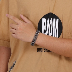 Vintage punk bicycle chain bracelet for men made of dark grey stainless steel