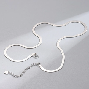 Elegant S925 sterling silver flat snake blade chain necklace with heart charm and extender