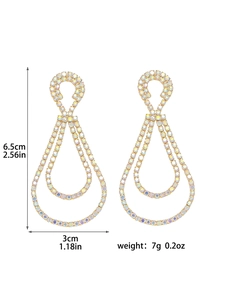 Size diagram of gold teardrop rhinestone drop earrings measuring 6.5cm long and 3cm wide