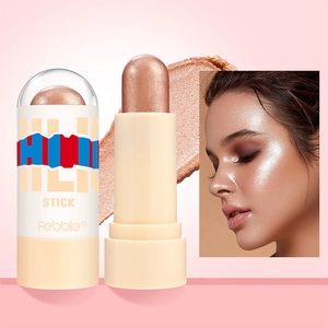 Wasserfester Champagner Highlighter-Stick mit Metallic-Glanz und Texturprobe