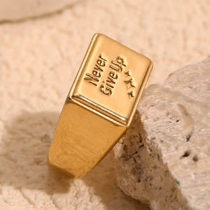 Never Give Up Motivational Signet Ring 18K Gold Plated Stainless Steel Brushed Geometric Square Ring For Women