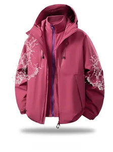 Details zur Wasserdichtigkeit der 3-in-1-Jacke mit herausnehmbarem Fleecefutter