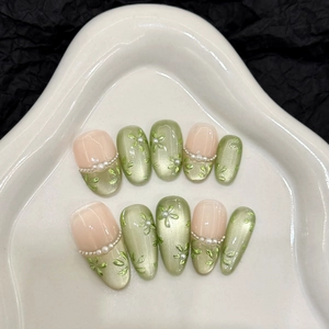 Handmade Green Cat Eye Press On Nails With Hand Painted Flowers And Artificial Pearl Decor Elegant French Artificial Fingernails