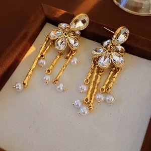 Vintage Flower Tassel Earrings Alloy Rhinestone Faux Artificial Pearl With Silver Earring Post Elegant Luxury Jewelry For Women