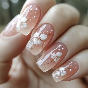 Ongles À Presser Fleurs Blanches Carré Français Longueur Moyenne Dégradé Rose Floral Gaufré Faux Ongles Élégants