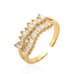 Luxurious gold-plated ring with triple-row rectangular cubic zirconia in open design