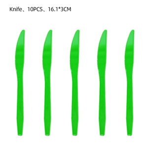 Detailed view of 10 green plastic knives with textured handles for football parties