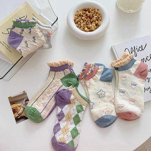 Women's Japanese Style Cotton Lace Trim No Show Socks Cute Floral Argyle Pattern Low Cut Breathable Knitted Boat Socks