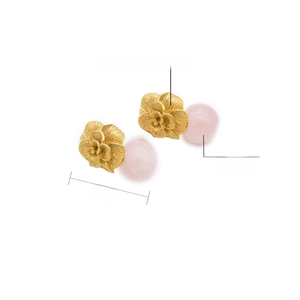 Golden flower earrings with pink crystal spheres in 14K gold plated brass finish