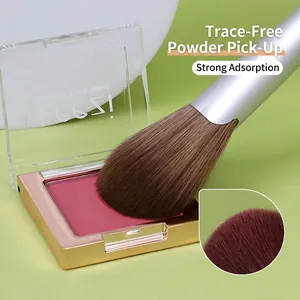 Rouge-Pinsel mit weichen Borsten und Roségold-Dose für perfektes Make-up-Auftragen