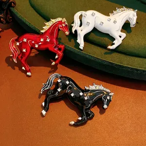 Vintage Horse Brooch Pin Alloy Enamel Rhinestone Exquisite Retro Animal Style Women Clothing Jewelry Accessory