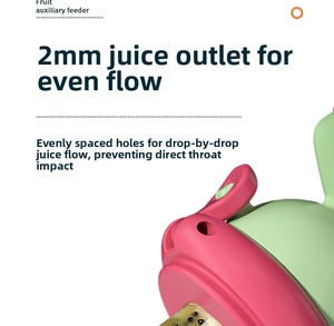 Detail of baby fruit feeder featuring a 2mm juice hole for safe and uniform feeding