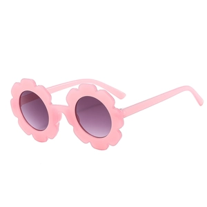 Pink flower shaped kids sunglasses with purple gradient lenses for girls outdoor fashion