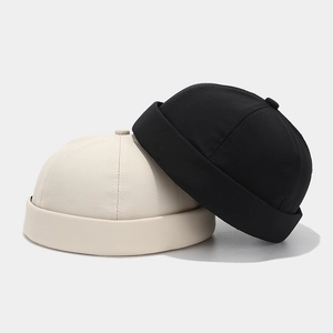 Minimalist quick-dry docker hats in black and beige, Japanese style brimless street skullcaps