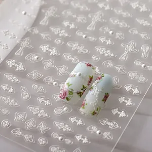 Adesivi per unghie 5D a rilievo con farfalle e fiori e finitura opaca satinata