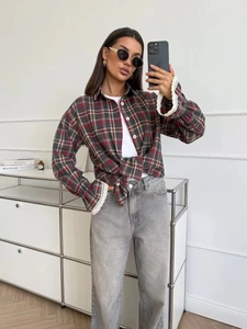 Vintage oversized plaid shirt for women with elegant white lace cuffs in red and green