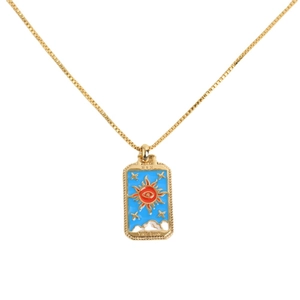 Collana retrò tarocchi sole oro con ciondolo rettangolare in smalto blu in vista piatta