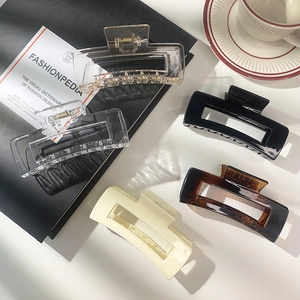 Large Rectangle Hair Claw Clips Resin Acrylic Hollow Geometric Non-Slip Strong Hold For Thick Hair Women Daily Styling