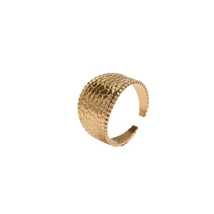 Adjustable 18k gold-plated stainless steel open ring with snakeskin pattern texture