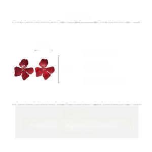 Detailed size and material info for red resin flower earrings with resin studs