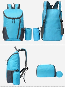 Zaino pieghevole blu ultraleggero con tasche a rete e custodia compatta da viaggio