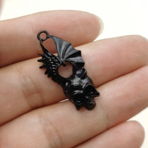 Gothic black skull with wing pendant, unique metal accessory for DIY hip hop jewelry