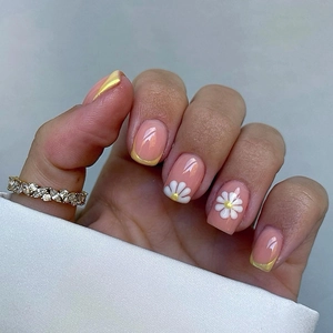 Unghie Finte Press On French Tip Giallo Motivo Margherita Bianca Forma Quadrata Corta Plastica ABS Per Donne