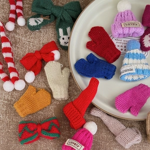 Miniature Christmas knit hats and scarves set for DIY tree ornaments and gift decor