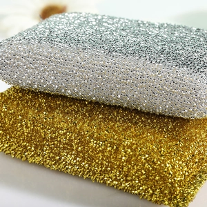Spugne abrasive in oro e argento con rete metallica per la pulizia profonda della cucina