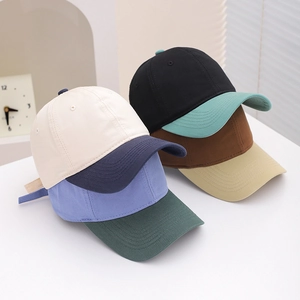 Classic cotton two-tone baseball cap for kids with adjustable strap for outdoor sun protection