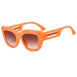Fashionable square cat-eye sunglasses in orange marble resin with chain temple