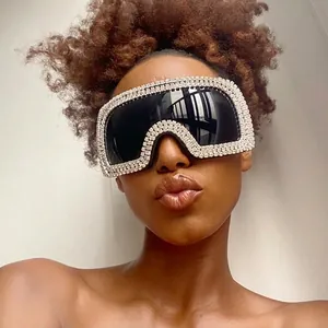 Oversized Rhinestone Sunglasses Women Luxury Sparkly Punk Square Frame Goggles Fashion UV400 Y2K Party Eyewear