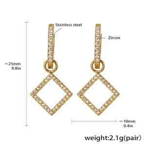 Detail of gold-plated stainless steel earrings with zircon stone and size measurements