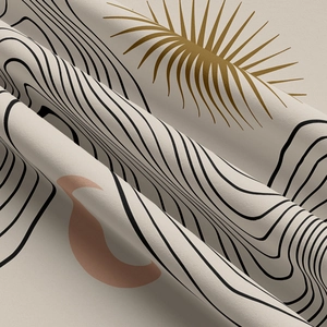 Abstrakter Boho-Wandteppich mit goldenen Pflanzen und schwarzen Wellen auf Stoff