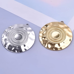 304 stainless steel irregular round pendants in gold and silver with hammered texture
