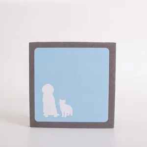 Reusable pet hair remover sponge pad with dog and cat silhouette for sofa and carpet
