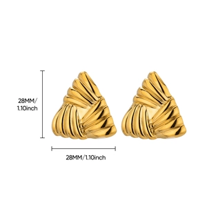 Detailed view of gold stainless steel triangular earrings with ribbed texture measuring 28mm