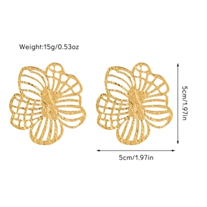Detailed view of 5cm gold flower earrings showing textured petal design and dimensions