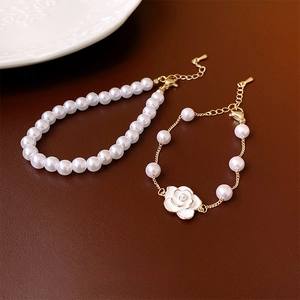 Camellia Flower Bracelet Elegant Layered Imitation Artificial Pearl Gold Plated Copper Chain French Vintage Jewelry Women