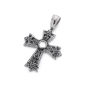 Pendentif croix punk gothique en acier inoxydable argenté avec gravure cœur et gemme