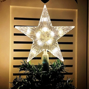 Illuminated 15cm pentagram Christmas tree topper with warm white light and clear plastic finish