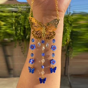 Butterfly Evil Eye Hanging Ornament Crystal Beads Hollow Metal Flower Charm For Car Mirror Home Decor