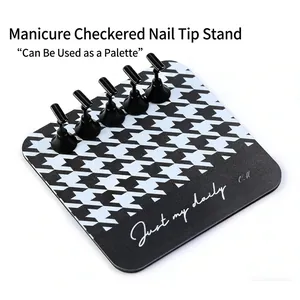 Dettaglio della base in acrilico pied-de-poule e supporti magnetici per nail art training